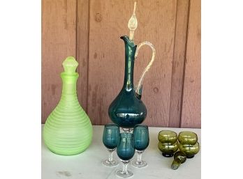 Frigidaire Green Glass Stopper Bottle, Art Glass Pitcher With (3) Cordial, And (4) Green Glasses With Stopper