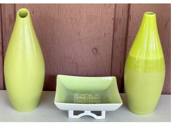 200 Roselane Mid Century Modern Footed Dish And (2) Made In Portugal Green Decorative Vases