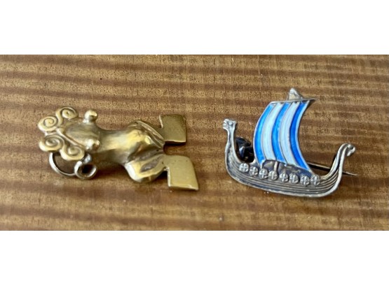 Vintage 10k Gold Frog And Sterling Silver And Enamel Boat Pin
