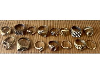Vintage Collection Of Brass Cast Rings Sizes 4 To 9 (2 Of 6)