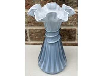 Vintage Fenton Ruffled Vase With Wrapping Coil And Original Stamp