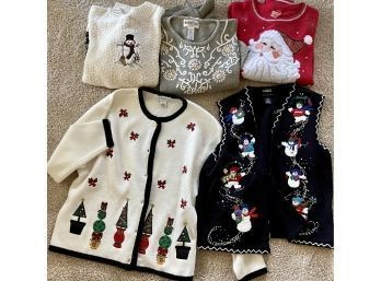 (4) Holiday Sweaters And (1) Vest - Croft And Borrows, Studios, And More Sizes XL To 2X