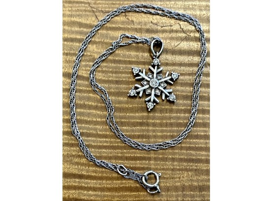 Sterling Silver And Diamond Snowflake Pendant On 18' Sterling Silver Chain - 2.4 Grams Total