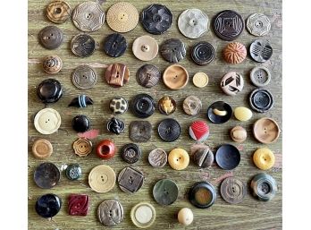 Lot Of Vintage And Antique Buttons - Celluloid, Extruded Celluloid, Casein, And More