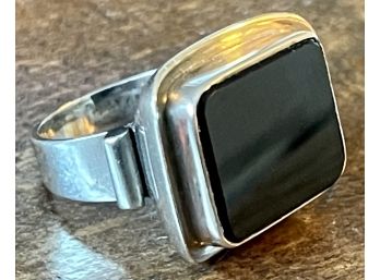 Vintage Large 835 Silver And Onyx Art Deco Ring Size 8.5 Weighs 13.2 Grams