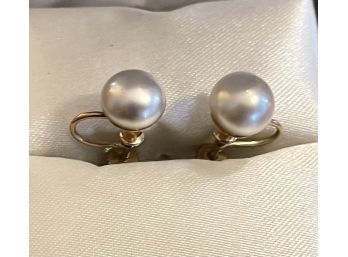 10K Gold Simulated Pearl Screw Back Earrings
