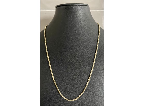 14K Gold Twist 20' Chain Necklace Total Weight 9 Grams