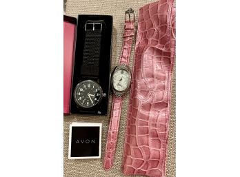 2 Vintage Watches - Avon Men's Watch In Original Box & Jean Desprez Watch With Original Package