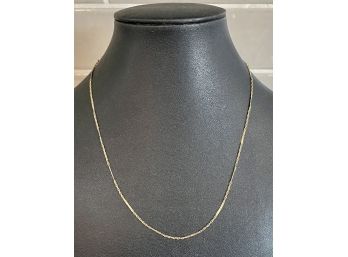 14K Gold D & B Delicate Designer 16' Chain Necklace 1.4 Grams