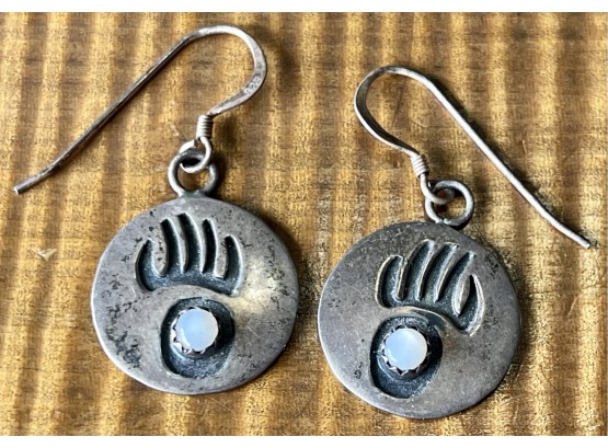 Sadie Sam Navajo Sterling Silver Bear Claw Earrings With Mother Of Pearl Stones