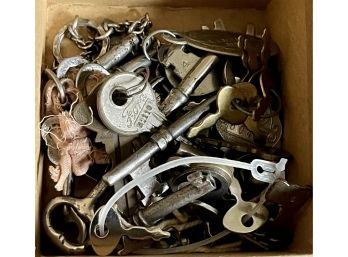 Assorted Vintage Keys - Skelton, Clock, & More