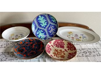 (3) Tracey Reese Plates With (2) Jardin Vanessa Floral Platter & Bowl