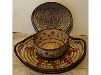 Hand Wrapped 20 X 15 Inch Multicolor Tray With (2) Woven Baskets