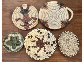 (5) Small Woven And Rolled Flat Baskets And Trays