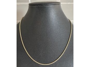 14k Gold Twist 16 Chain Necklace 5.2 Grams
