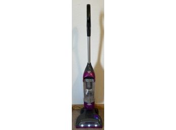 Shark Cordless Household Vacuum With Charging Station