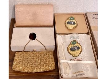 Vintage Irish Linen Meadow Bleach Double Demask Linen In Original Box With (2) Vintage Purses
