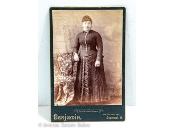 Cabinet Photo - Woman In Victorian Dress