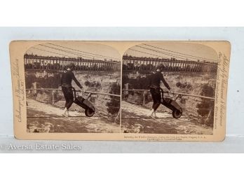 Stereoview - Clifford Calverley On Tightrope Over Niagara Falls, 1893