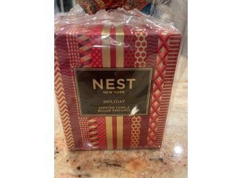 NEST Holiday Scented Candle