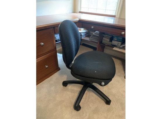 Black Fabric Desk Chair