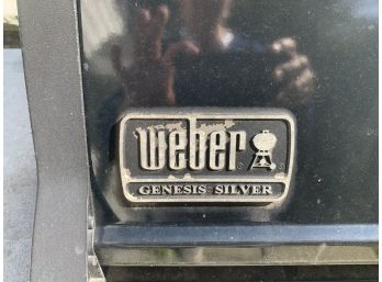 Weber Genesis Silver Outdoor Grill With Propane Tank - Works Perfectly.