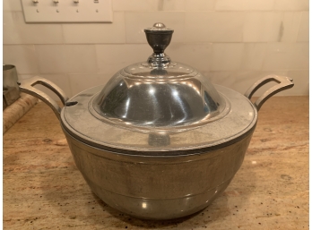 Wilton Armetale Soup Tureen Or Casserole - Oven Burner Flame Safe