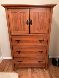 3 Drawer Dresser With Cubby