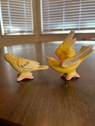 Vintage Ceramic Napco Canary Salt And Pepper Shakers