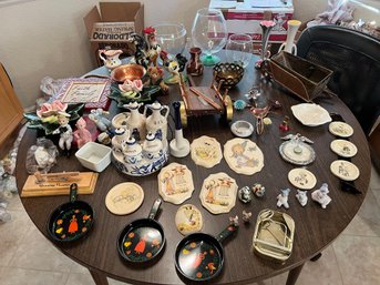 Large Lot Of Various Home Decor Items And Knick Knacks