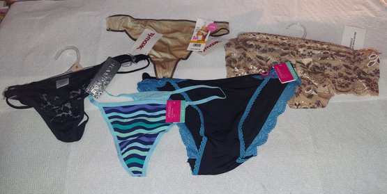 Lot 5-90 Size Small New Panties With Tags (IR)