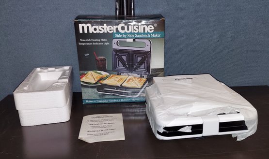 Lot 5-15 Master Cuisine Sandwich Maker (IR)