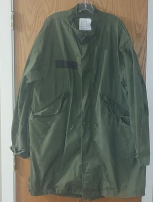 Lot 5-23 Military Jacket Chest Sz 37-41' (IR)