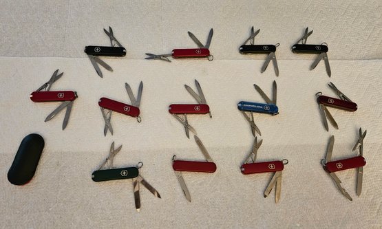 Lot 5-70 Thirteen Small Swiss Army Folding Pocket Knives  (top 2-drawer)