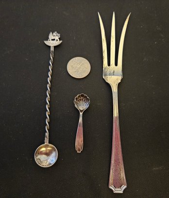 Lot 5-84 Small Sterling Appetizer Fork And 2 Spoons (top Drawer 2)