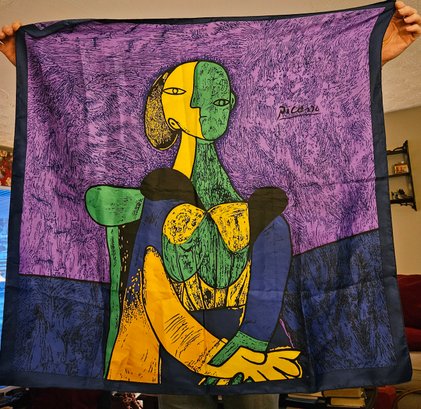 Lot 5-100 Picasso Scarf (top Lateral)