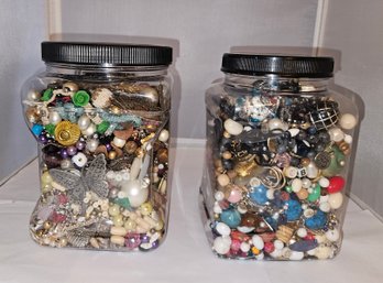 Lot 5-164 Pair Of Jars With Beads & Jewelry Parts (Atkins Shelf)