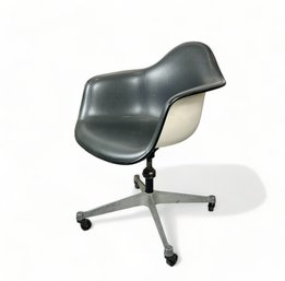 Charles And Ray Eames For Herman Miller, Moulded Seat Arm Chair