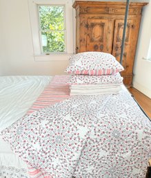 John Robshaw Queen Size Cotton Quilt And Pillow Shams, With Two Faribo Woven Cotton Blankets