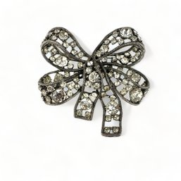 Vintage Large Rhinestone And SIlver Tone Bow Brooch