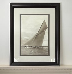Shamrock 1912, By Beken Of Cowes, Print Of Photograph In Frame
