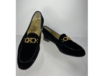 Salvatore Ferragamo Classic Black Velvet Dress Loafer With Gold Hardware Size 8 1/2