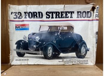 32 Ford Street Rod - Model Car Kit With All Pieces In Original Box