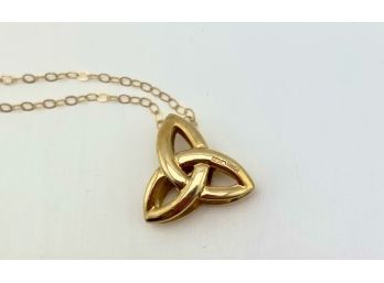 14K Yellow Gold Celtic Knot Pendant With 14K Gold Chain