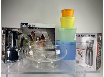 Salad Help - Glass Salad Dish With Ice Vent, Vegetable Chopper, Pepper Mill And Colorful Bowl Set - All New