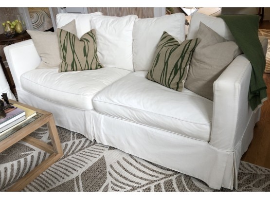 White Slipcovered Crate & Barrel Sofa / Couch With 4 Contrast Throw Pillows