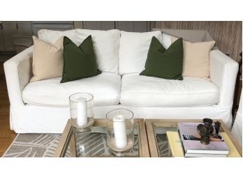 Crate & Barrel White Slip Covered Sofa / Couch With Four Contrast Pillows