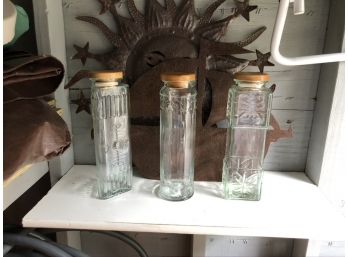 Set Of 3 Glass Jars With Wooden Stopper