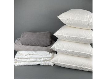 4 Pillows, Restoration Hardware Sheet, Grey Cotton Blanket And Duvet Cover