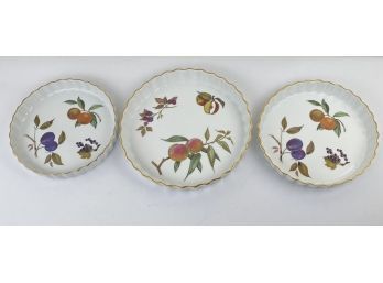 3 Vintage 1961 Royal Worcester English Porcelain Serving Bowls, Evesham Pattern